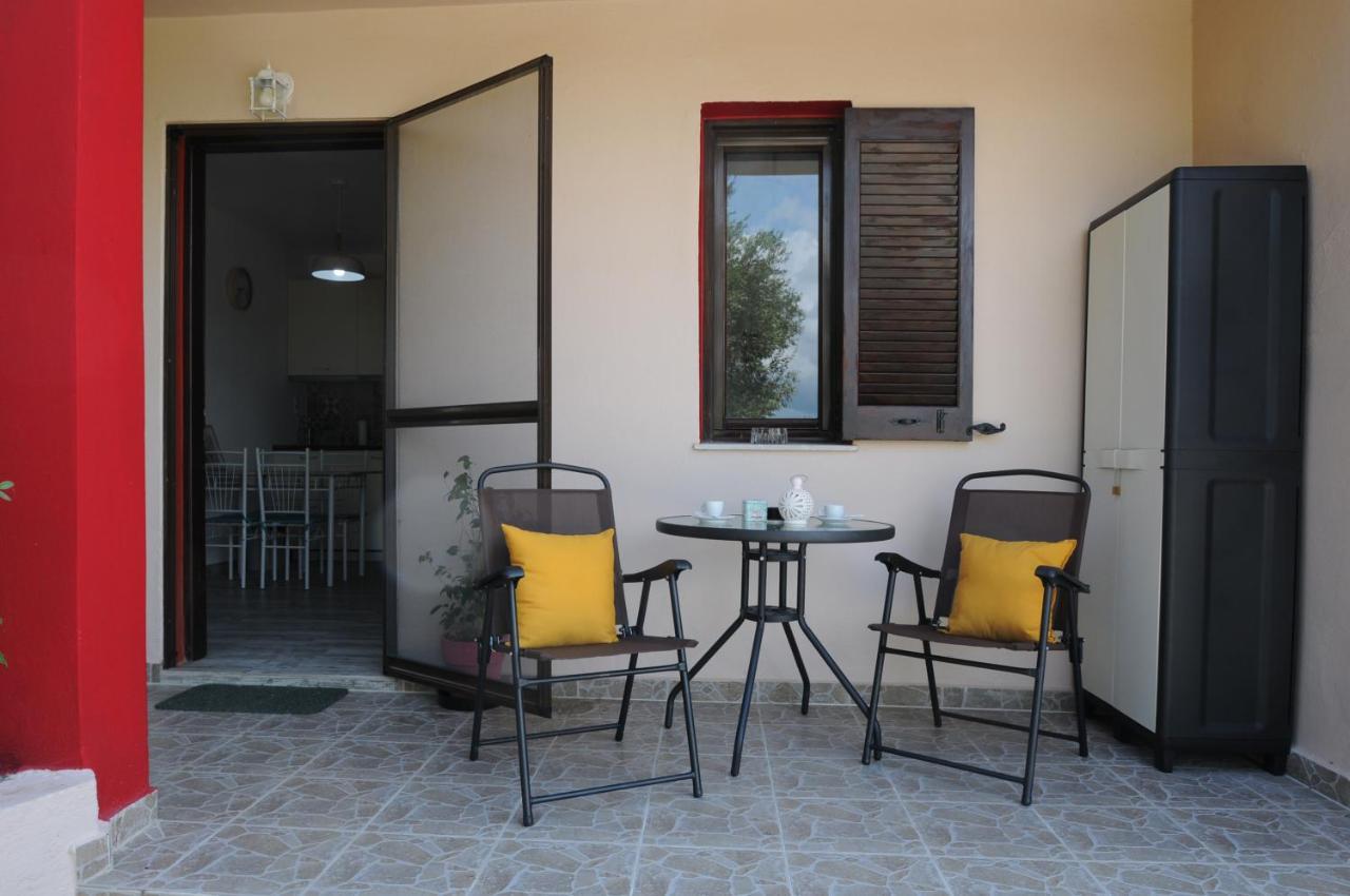 Aris House - Cretan Hospitality Apartment Agios Nikolaos  Bagian luar foto